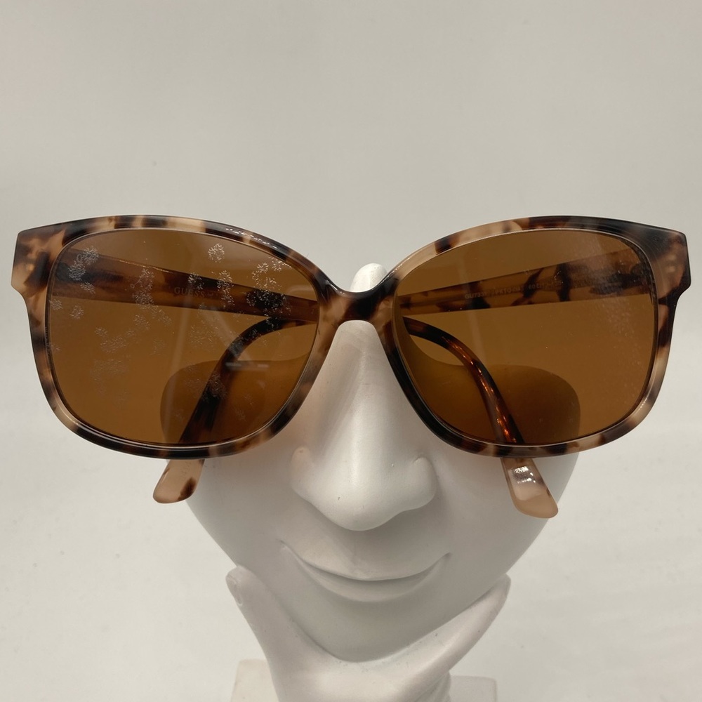 Guess Tortoise Oval Sunglasses Franes GU7331